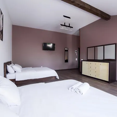 Na Mytniy Hotel
