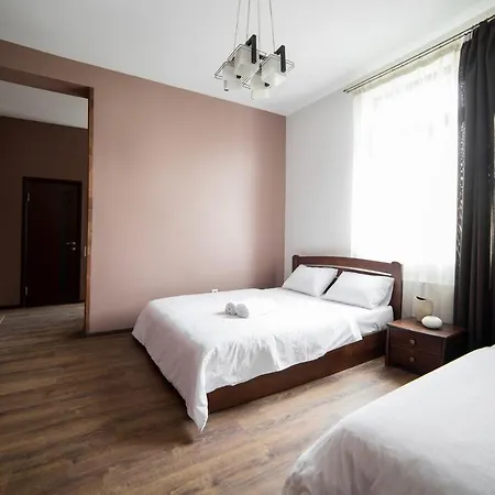 Na Mytniy Hotel