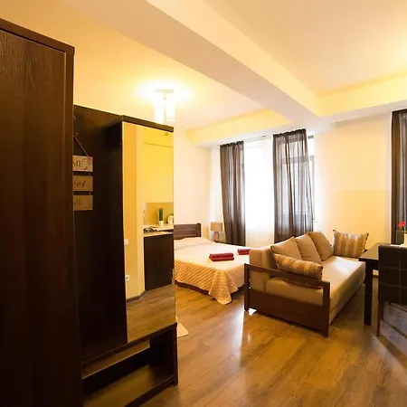 Hotel Na Mytniy 3*