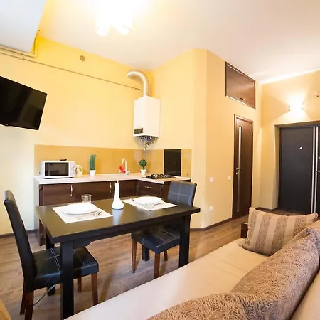 Na Mytniy 3* Lviv
