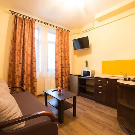 Hotel Na Mytniy 3*
