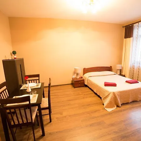 Na Mytniy Hotel Lviv