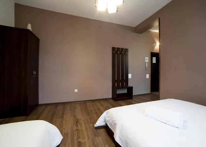 Na Mytniy 3* إلفيف