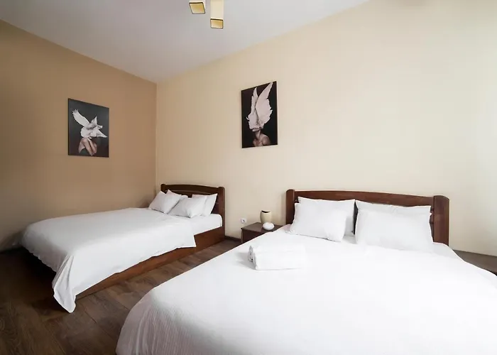 Na Mytniy Hotel Lviv