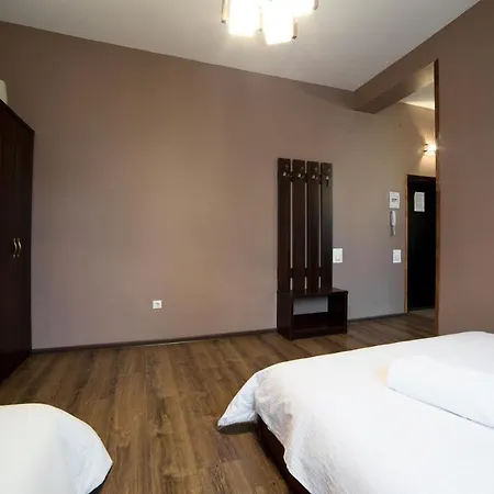 Na Mytniy 3* 리비프