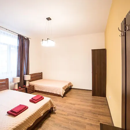 Na Mytniy Hotel 3*